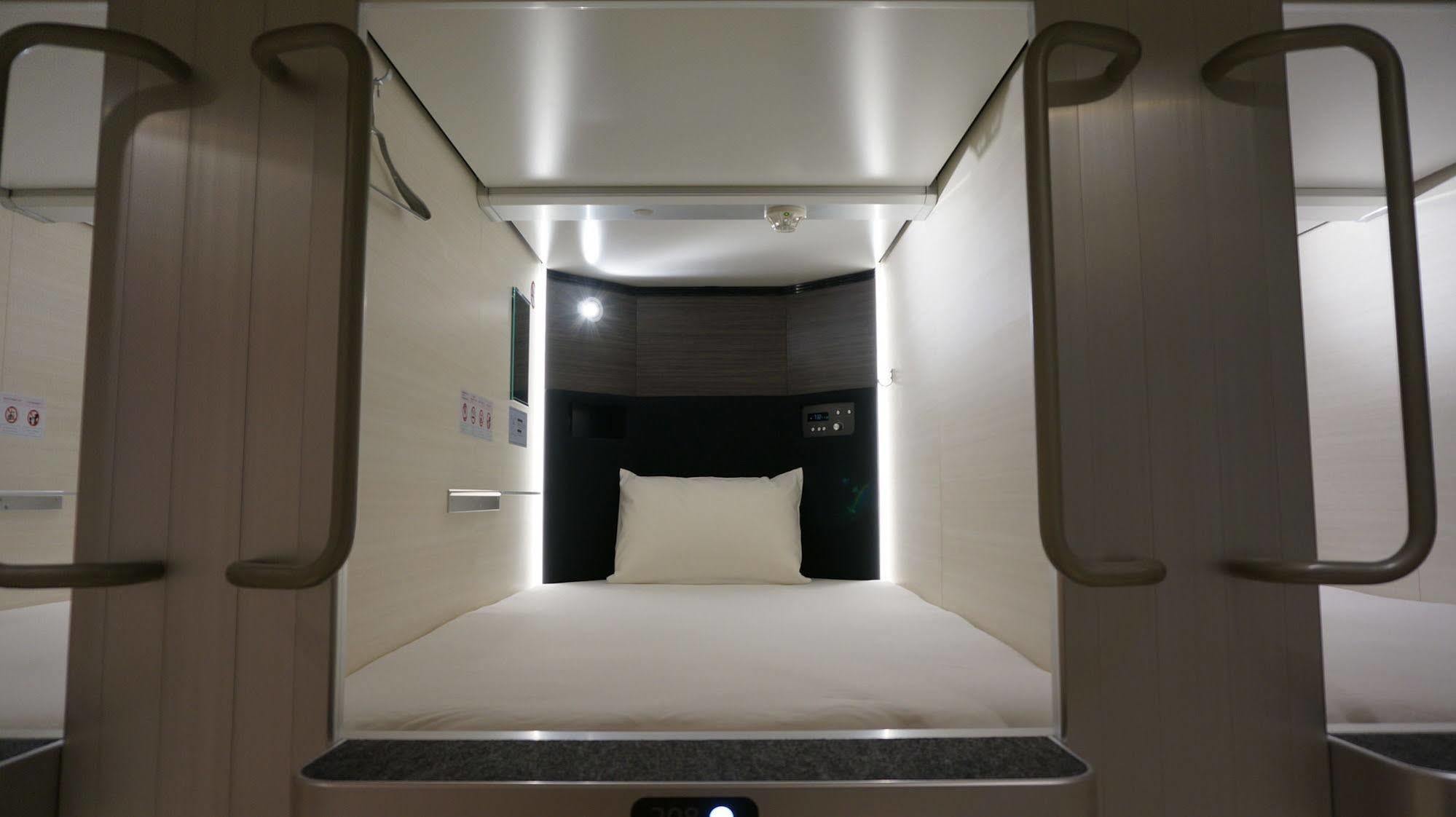 Akihabara Bay Hotel  Tokyo Bagian luar foto